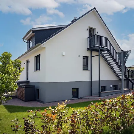 Am Krabbenweg Poeler Kuestenkoje * Kirchdorf (Poel)
